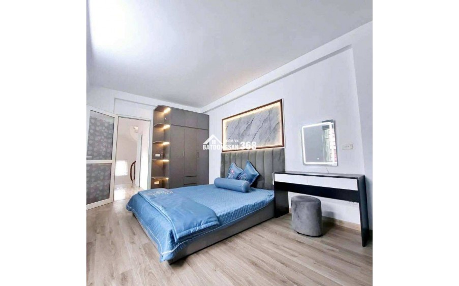Nhà Phân Lô Gần Hồ Đền Lừ, 10m Ra Ô Tô Tránh Nhỉnh 7 Tỷ
